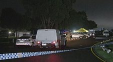 澳洲又双叒发生持刀事件！男子被捅死亡，嫌犯在逃，警方介入调查（图）