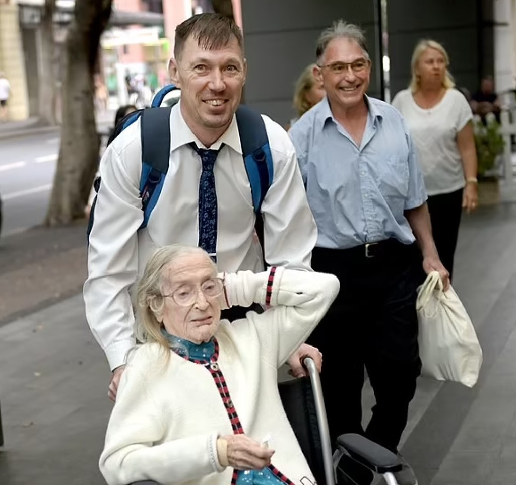 104岁悉尼老太离世，48岁“小男友”申请配偶签证！坚称两人为事实婚姻，要求留澳（组图） - 3