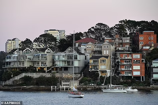 年轻人在悉尼买房有多难？专家称“只有两条路可走”：靠父母或当“网黄”（组图） - 5