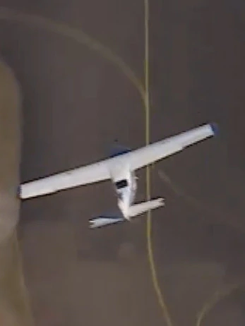 新州一飞机紧急迫降，飞行员奇迹逃生！视频曝光惊险全过程（视频/组图） - 6