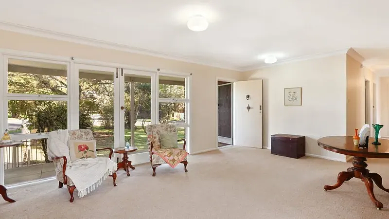 悉尼三居室住宅$190万挂牌拍卖！已有60年历史，距CBD仅17公里（组图） - 5