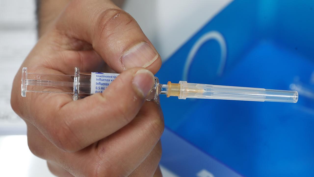 敦促弱势群体（包括澳大利亚老年人和儿童）接种流感疫苗。图片：NCA NewsWire/David Crosling