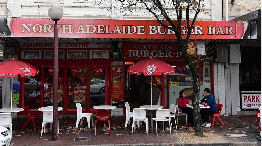 经营73年，澳洲网红餐厅宣布关张！“挺过了经济衰退和疫情，还是没撑住”（组图） - 2