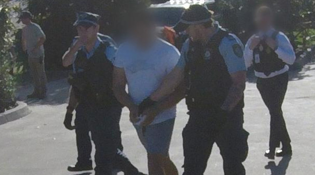 悉尼警方突袭Ryde等地，捣毁跨州犯罪集团！亚裔主脑被控罪（组图） - 2