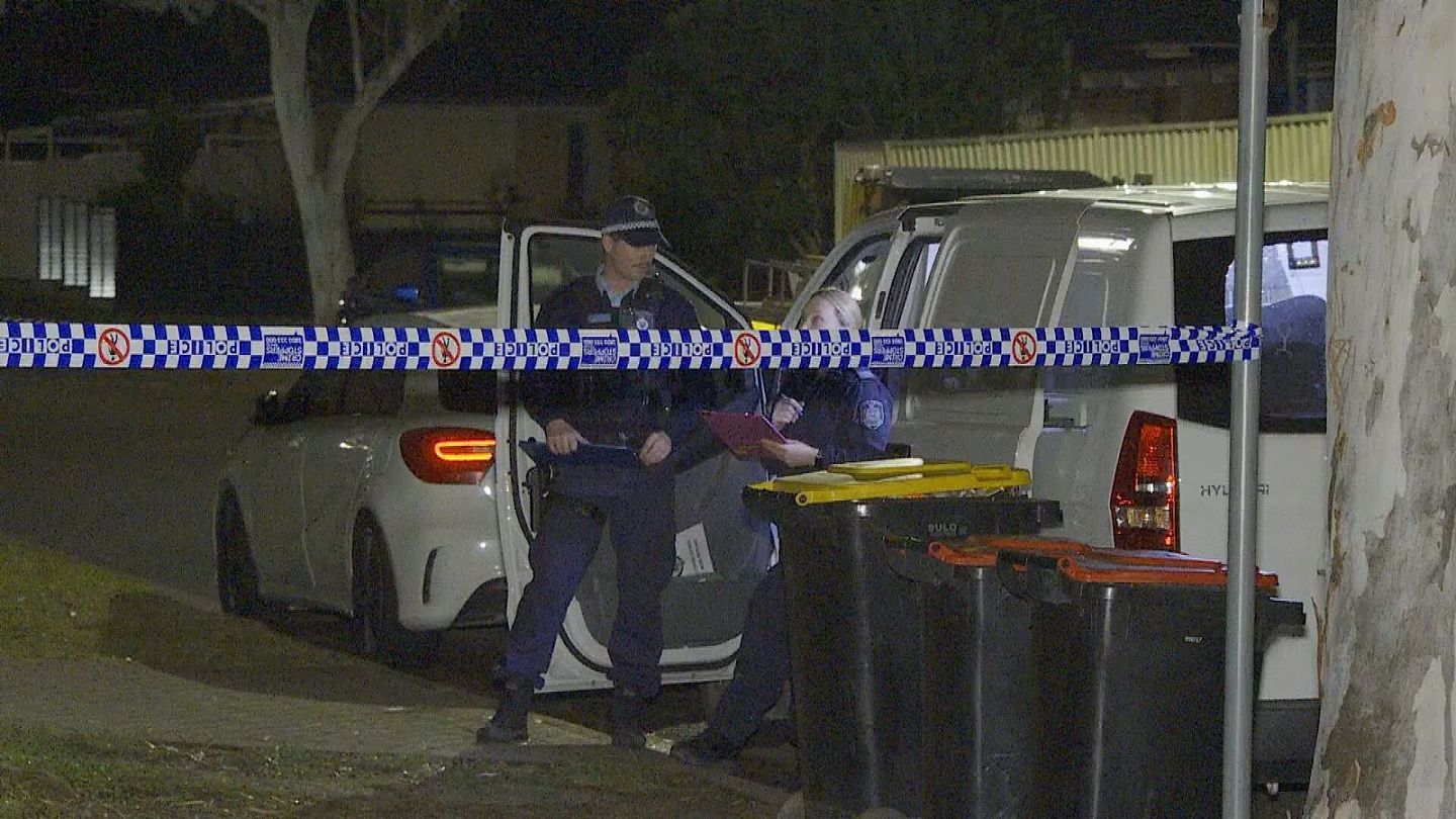悉尼民宅深夜遭9人持枪入室抢劫！1人受伤入院，警方全力追捕嫌犯（组图） - 2