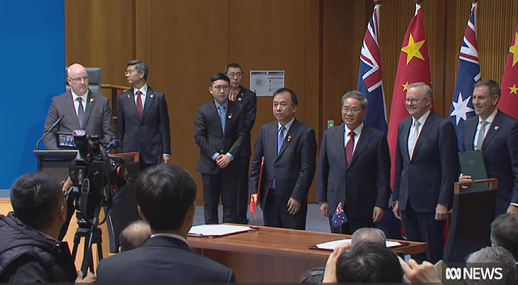 滚动：李强结束对澳访问，澳媒追问成蕾事件，中国宣布单方面对澳免签（视频/组图） - 18