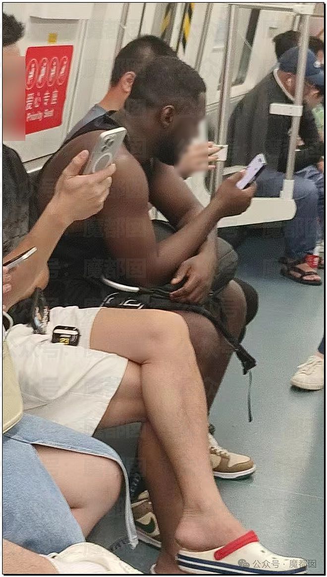 狗血！地铁上黑人和中国女生微信聊天内容超大尺度，惊呆全网（组图） - 15