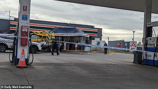 The 7-Eleven remained closed on Monday morning