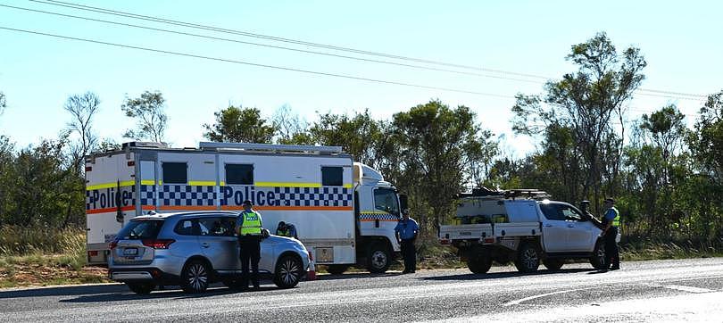 Kimberley police conduct checks on Broome Highway - police stop cars as part of .64 alcohol restrictions that are in place in Broome and Derby 