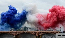 巴黎奥运开幕式别开生面，尽显法国人的浪漫和果敢（组图）