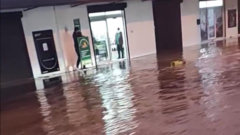 Flash flooding in Bluff Point after a evening of heavy rain. Jill Ugle/Facebook