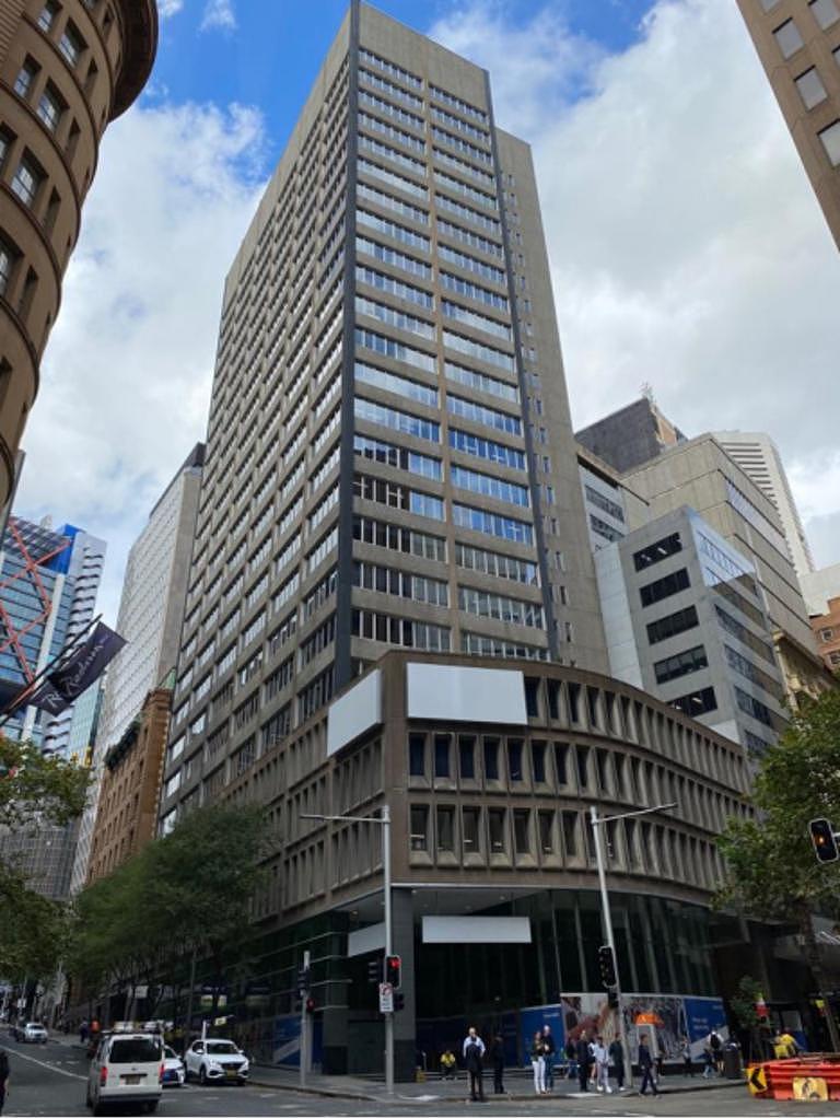 The current buildings at Pitt and Hunter St.