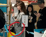 王思聪女友懒懒疑似怀孕，网友：黄一鸣女儿闪闪遇到竞争对手了（组图）