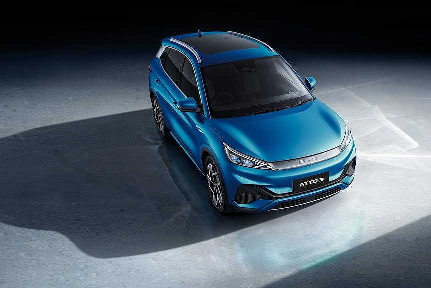 A blue EV model from Chinese brand BYD.