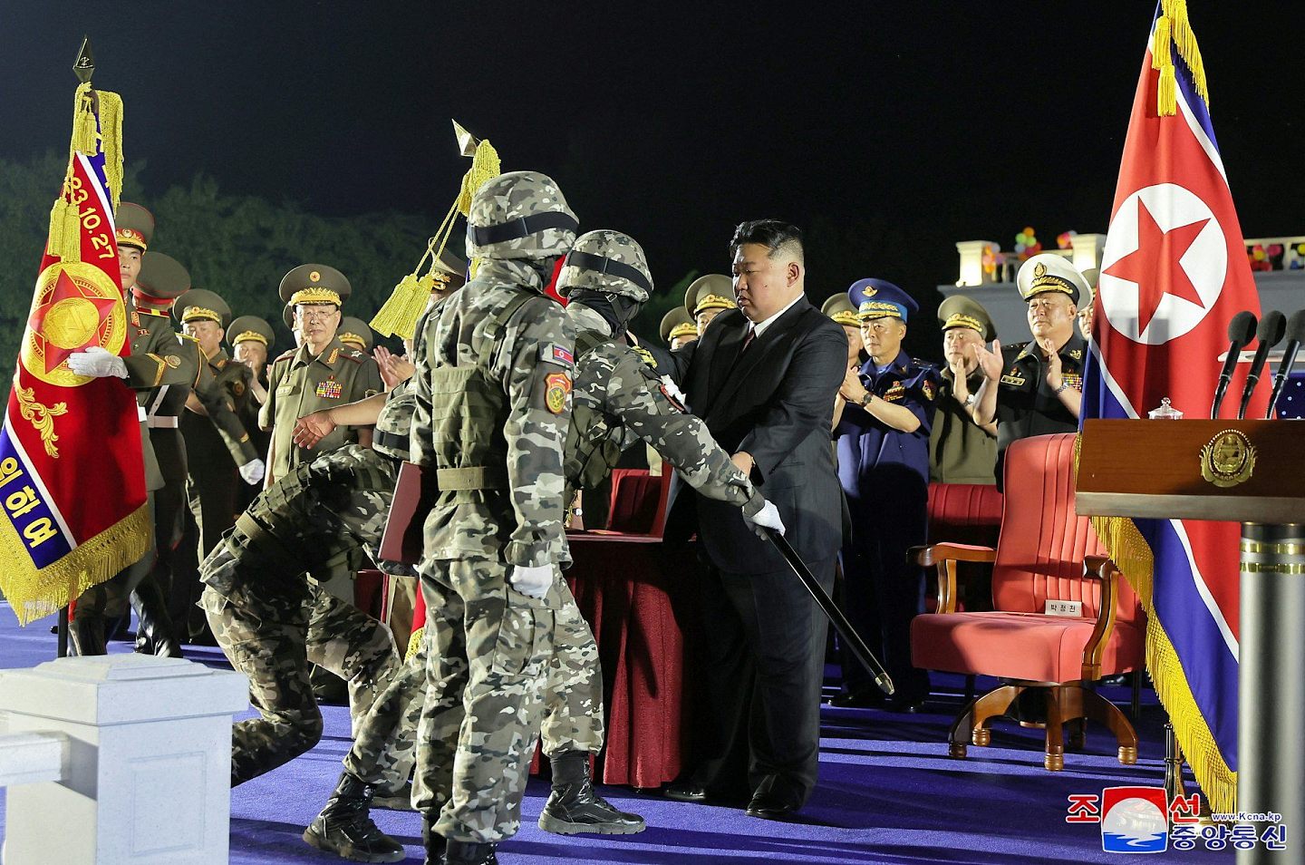 冲突升级！朝鲜炸毁通往韩国道路，现场视频曝光！韩军鸣枪示警，美促朝鲜停止增加冲突（视频/组图） - 16