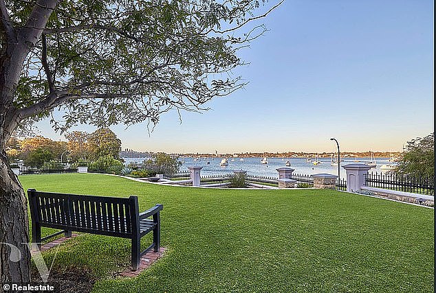 The home boast an unparalleled view of the Swan River overlooking Fresh Water Bay