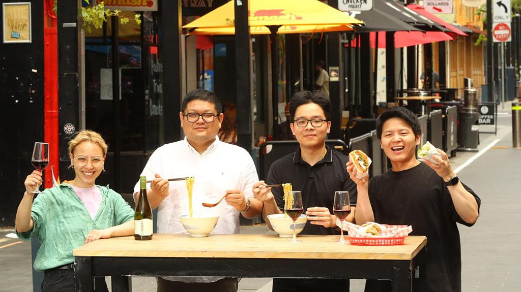 餐馆户外用餐区扩大，澳华人老板兴奋不已！“可以增加收入，是个好消息”（组图） - 3