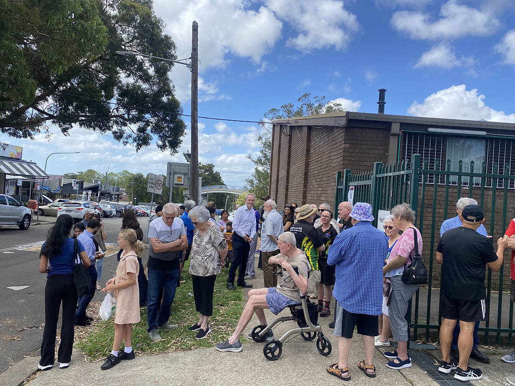 David Coleman 高民联邦议员和﻿刘娜心副市长呼吁紧急关注！请支持保留 Peakhurst West 泳池（组图） - 1