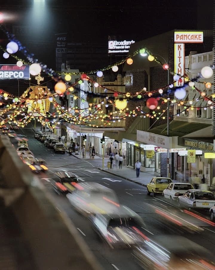 Perth Vintage Christmas Decorations, Barrack Street, 1984