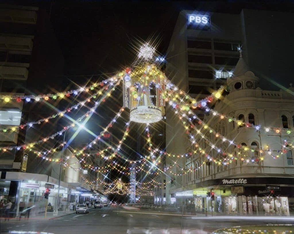 Perth Vintage Christmas Decorations, William Street, Murray Street, 1984