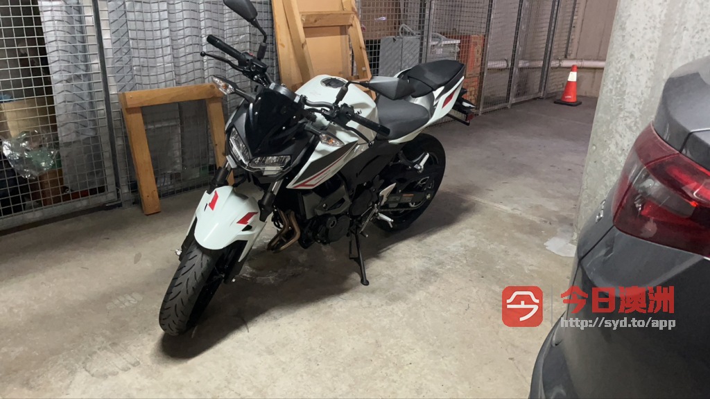 99新Kawasaki Z400 新手摩托7500