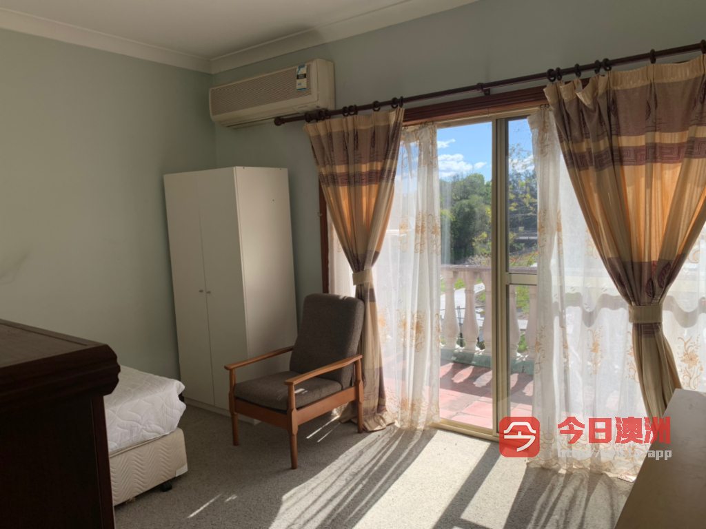 今日悉尼Rosehill Parramatta 近西悉大学整洁房屋出租190周个人 Rosehill Parramatta 近西悉大学整洁房屋出租190周个人