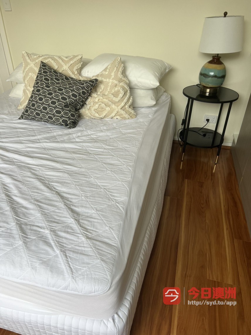 Queen bed  mattress and bed base