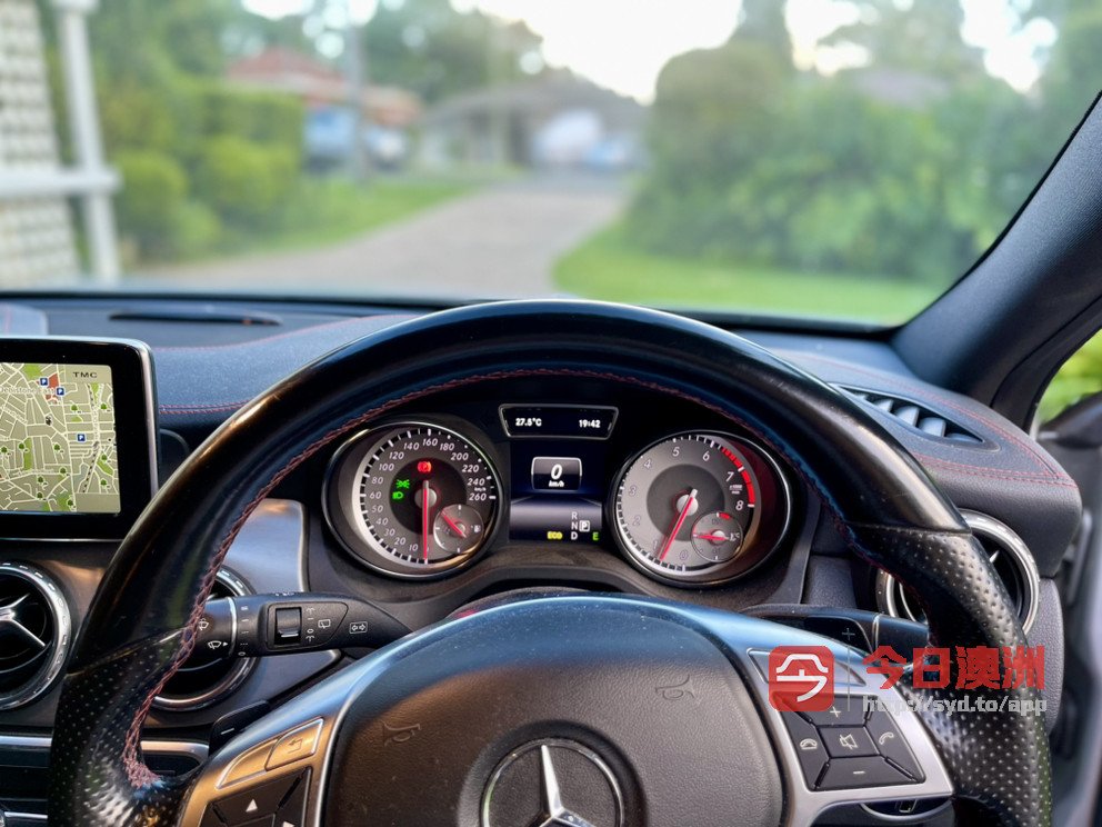 MercedesBenz 2014年 GLA250 20L 自动 AMG