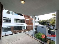 Redfern 次新楼盘两房一卫包家具拎包入住有视频近车站近悉大月底入住有免租