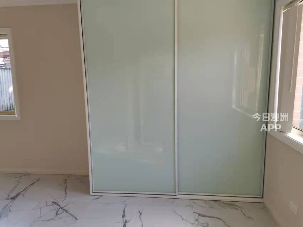 今日珀斯Burwood 超好 全新3房2厅2卫granny flat全新家具交 Burwood 超好 全新3房2厅2卫granny flat全新家具交