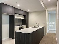 Baulkham Hills Spacious One Bedroom Apartment  Study Room in 