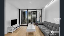 Melbourne City 墨尔本CBD近维妈高端公寓两房一卫 包家具整租