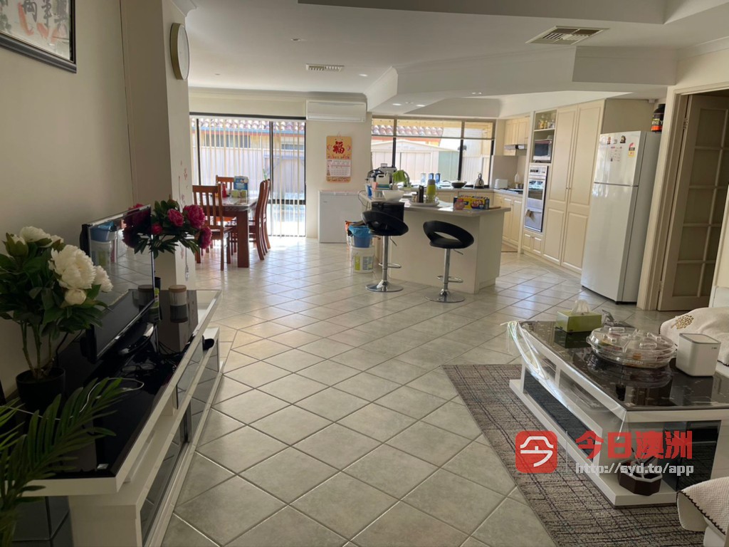 今日中央海岸Canning Vale 超大单间双人床出租只招爱干净人士水电网煤气全包价 Canning Vale 超大单间双人床出租只招爱干净人士水电网煤气全包价