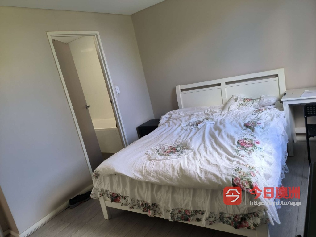 今日珀斯Carlingford 主人套房入墙衣柜带浴缸出租可带宠物入住 Carlingford 主人套房入墙衣柜带浴缸出租可带宠物入住