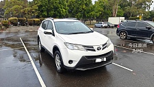 2013 丰田 RV4 SUV 空间大 省油 安全实用 公里数低