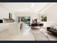 Revesby 悉尼新DUPLEX优质套房出租