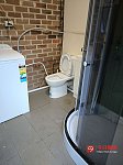Eastwood      5 Bedrooms House  Walk