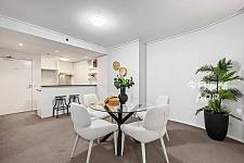 Kingsford One Bedroom Apartment in  with Parking Space