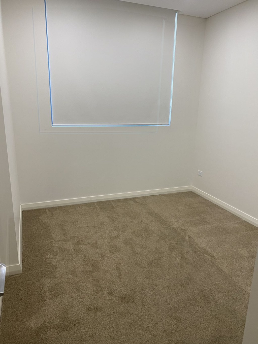今日悉尼Homebush 两房两卫公寓次卧招租 包家具水电床 Homebush 两房两卫公寓次卧招租 包家具水电床