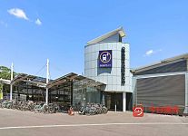 Waterloo 两室两卫 空调 健身房 游泳池