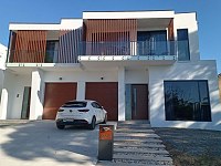 Rhodes 全新house  适合做婚房独立卫浴主人房可招情侣离火车站走路5分钟