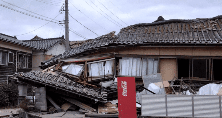 日本发生7.6级地震