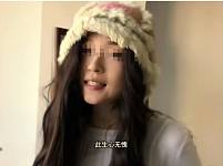700万粉丝歌手自述小时候被亲舅亲嘴+伸舌头，评论区曝超多经历更是恶臭（视频/组图）