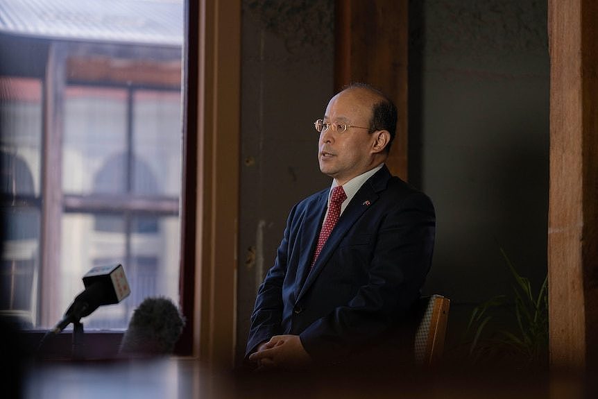 Chinese Ambassador to Australia, Xiao Qian in Hobart