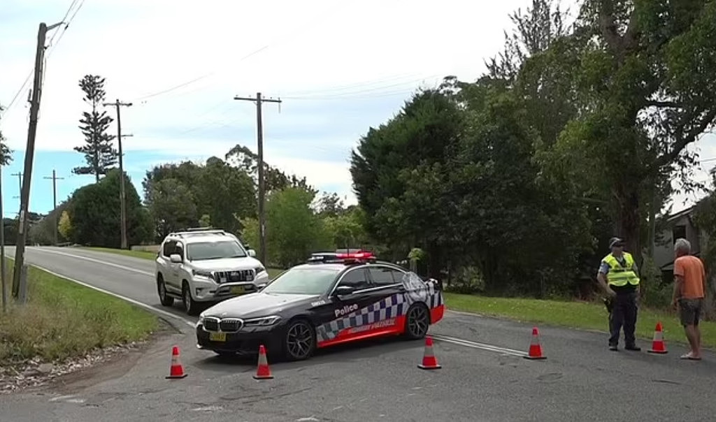 悉尼街头惊现大批特警！学校封锁道路关闭，当地人震惊不已（视频/组图） - 2