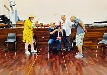 玉庭音乐学校免费弦乐特训班开班（组图）