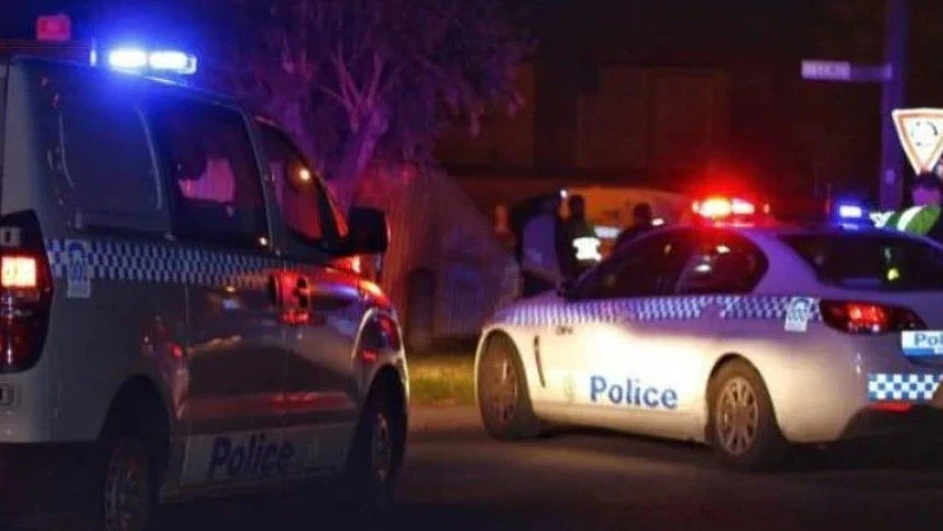 澳民宅今晨发生捅人案，1男子重伤送医！疑凶被捕（图） - 2