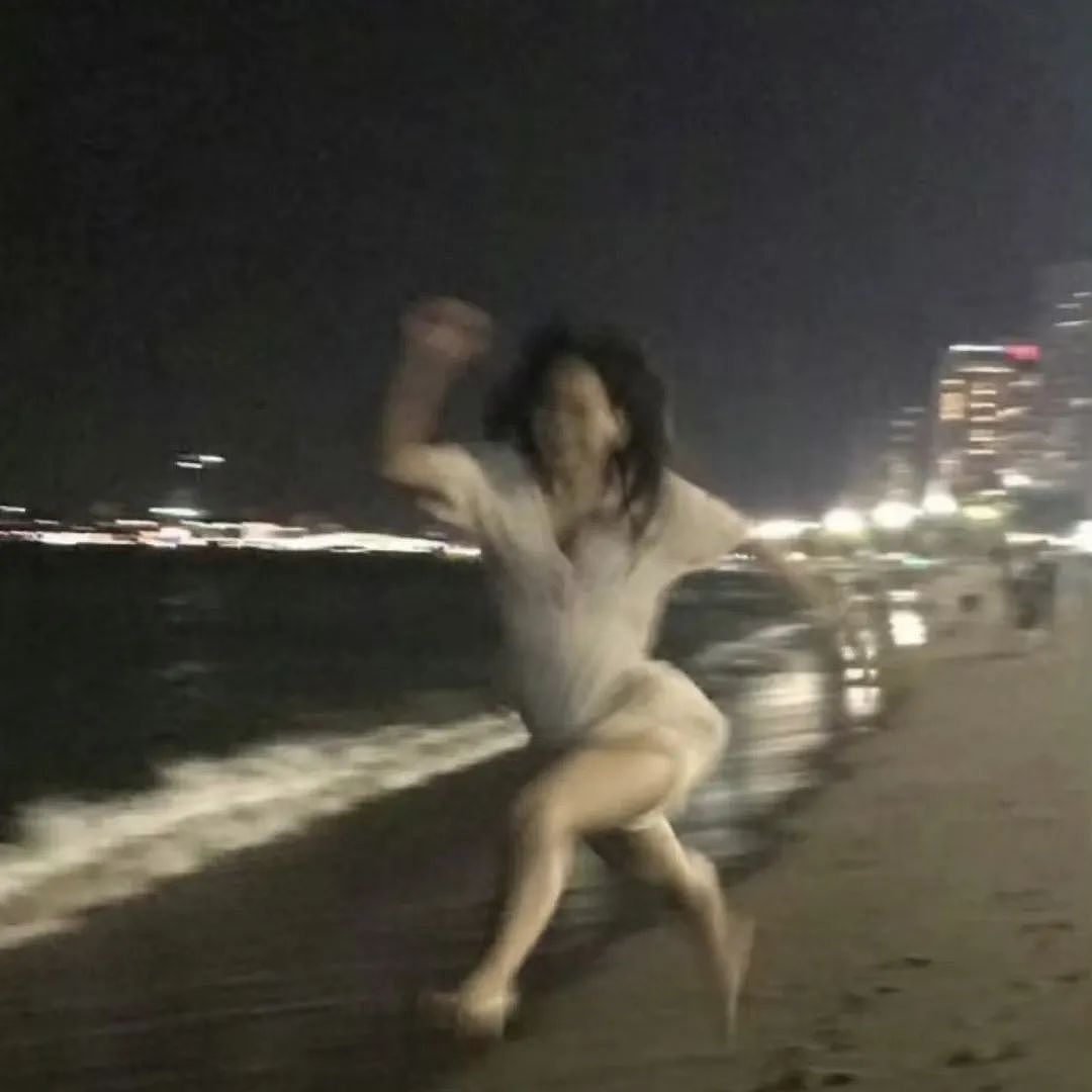 男友拍照“求生指南”，90后美女现身指导，获赞超8600W：找对角度，堪比整容（组图） - 3