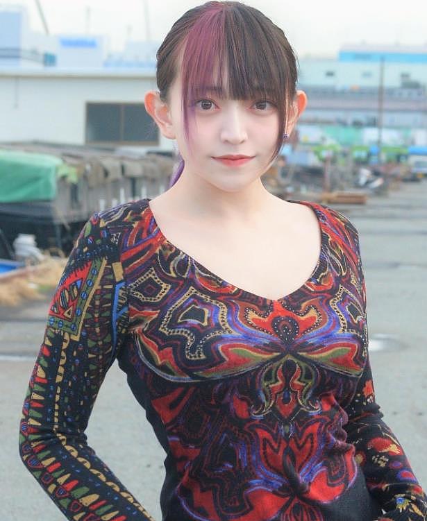 25岁女歌手感染肺炎离世，和大S死因相似，离世前一天还在演出（组图） - 3