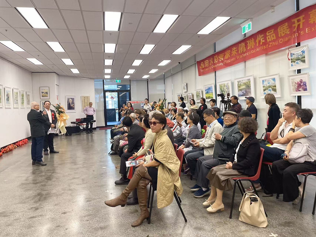 倩影迷离,琳琅溢彩——画家朱倩琳作品展正式开幕(组图) - 10